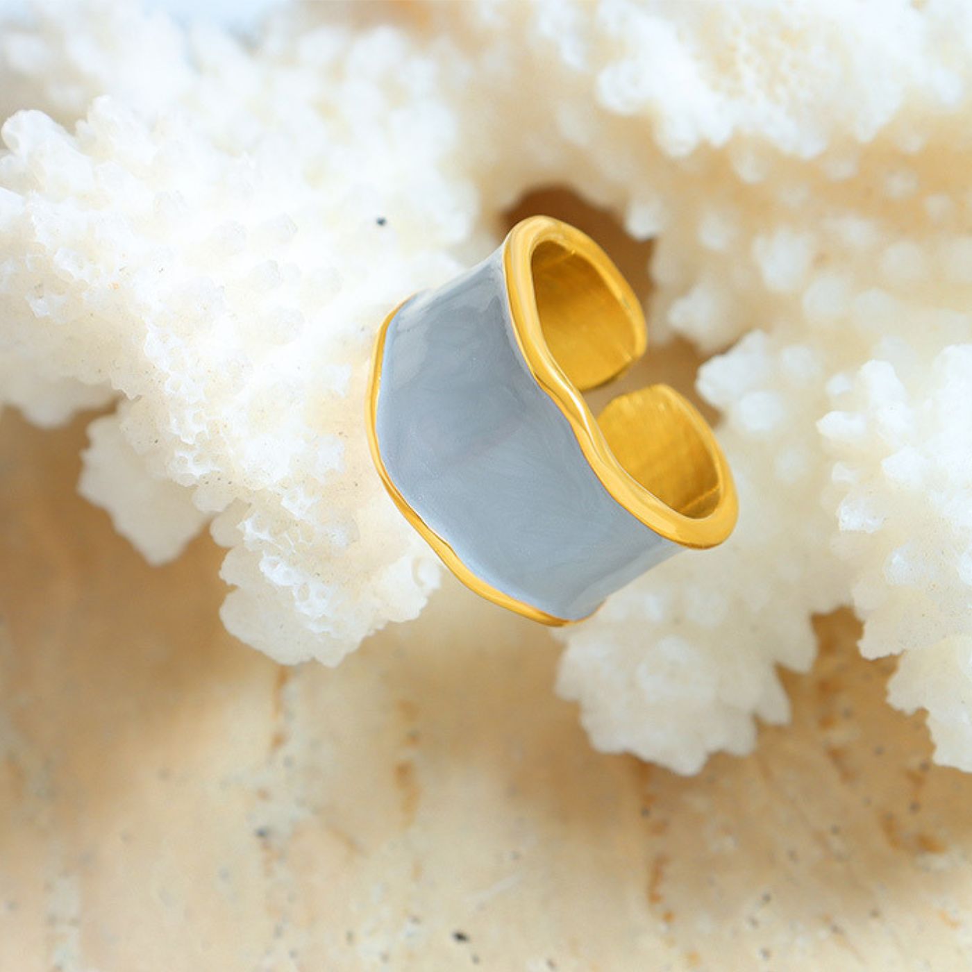Bague Ouverte en Émail Uni
