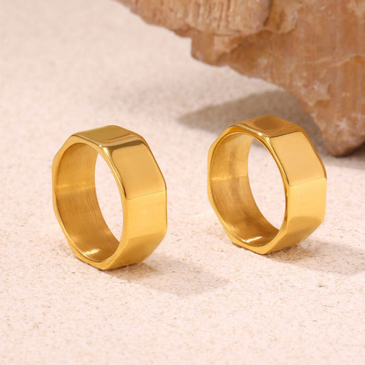 Bague Facettée Minimaliste