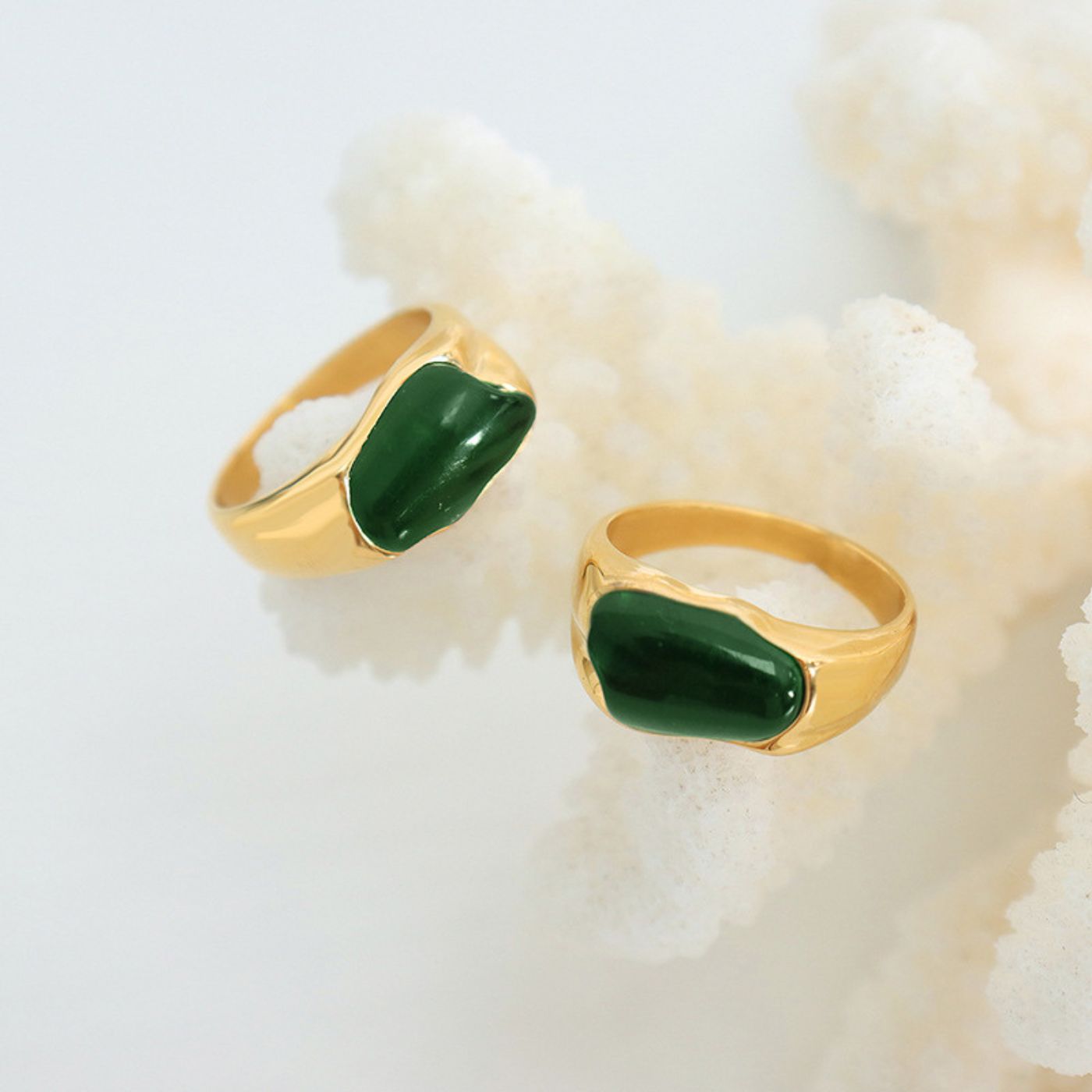 Bague Vintage Résine Vert Émeraude